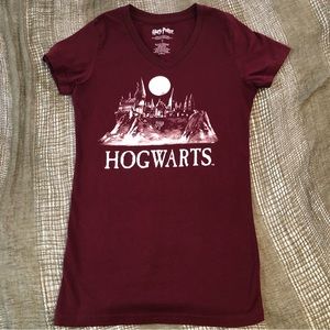 Maroon Harry Potter Hogwarts short sleeve t shirt